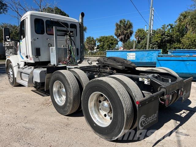 Peterbilt 567 Prime Movers