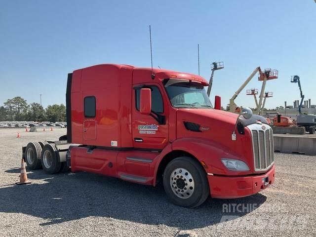 Peterbilt 579 Prime Movers