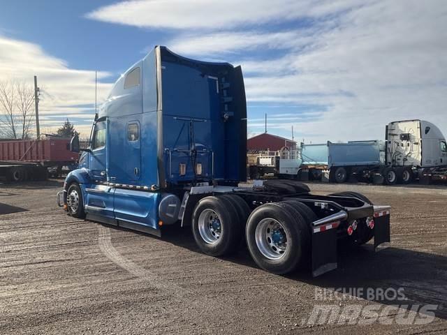 Peterbilt 579 Prime Movers