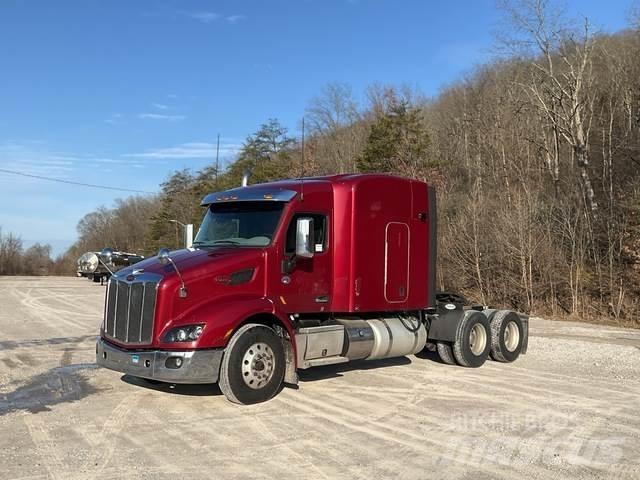 Peterbilt 579 Prime Movers
