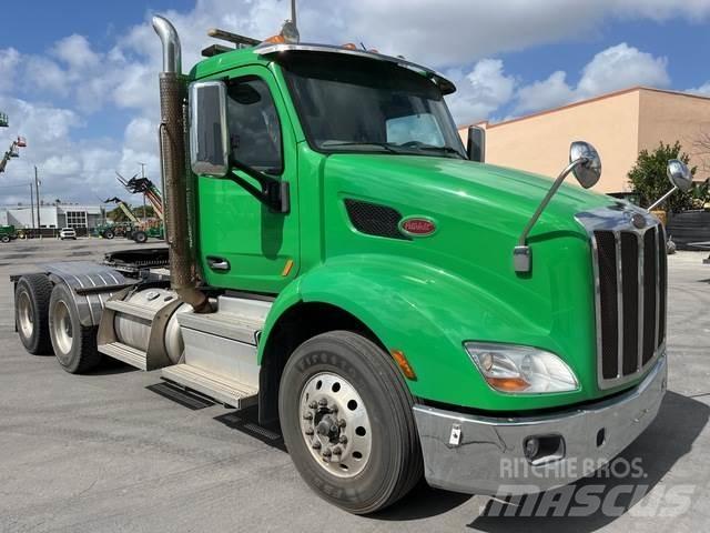 Peterbilt 579 Prime Movers