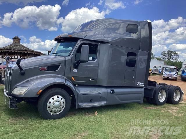 Peterbilt 579 Prime Movers