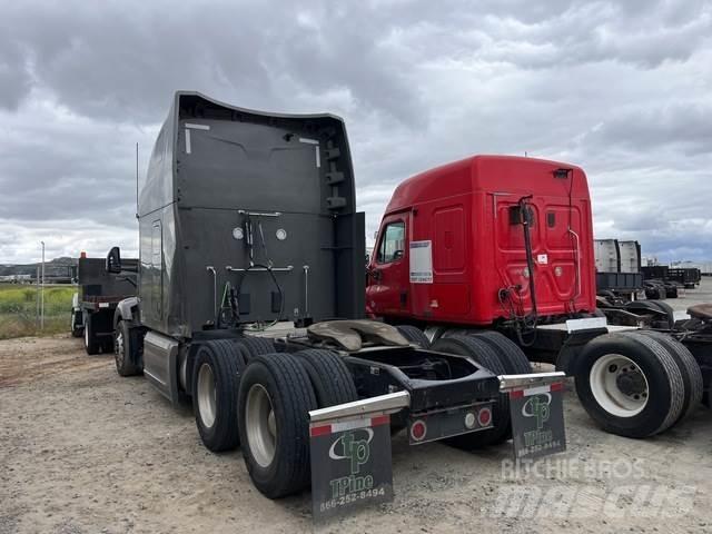 Peterbilt 579 Prime Movers