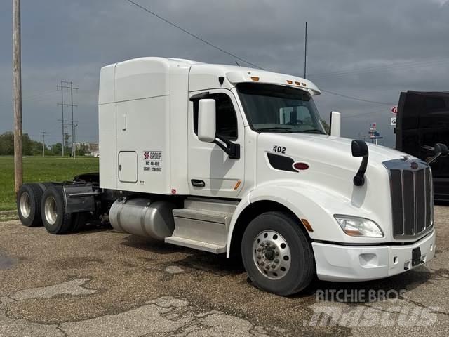 Peterbilt 579 Prime Movers