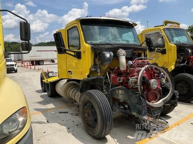Peterbilt 579 Prime Movers
