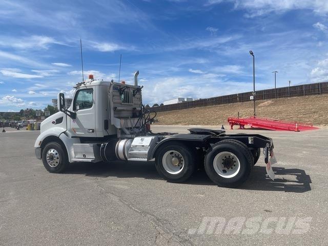 Peterbilt 579 Prime Movers