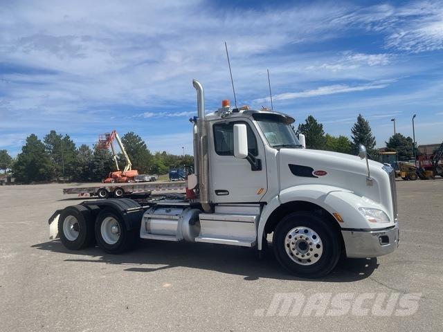 Peterbilt 579 Prime Movers