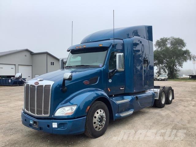 Peterbilt 579 Prime Movers