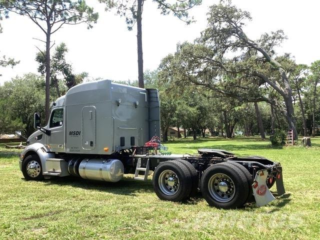 Peterbilt 579 Prime Movers