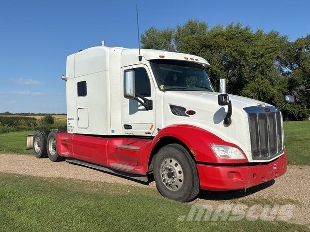 Peterbilt 579 Prime Movers
