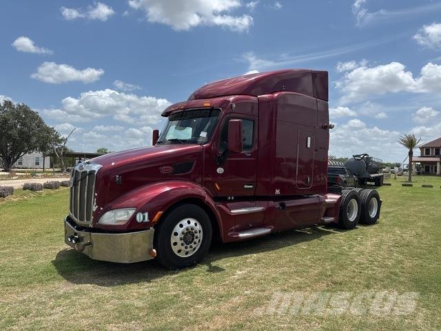 Peterbilt 579 Prime Movers
