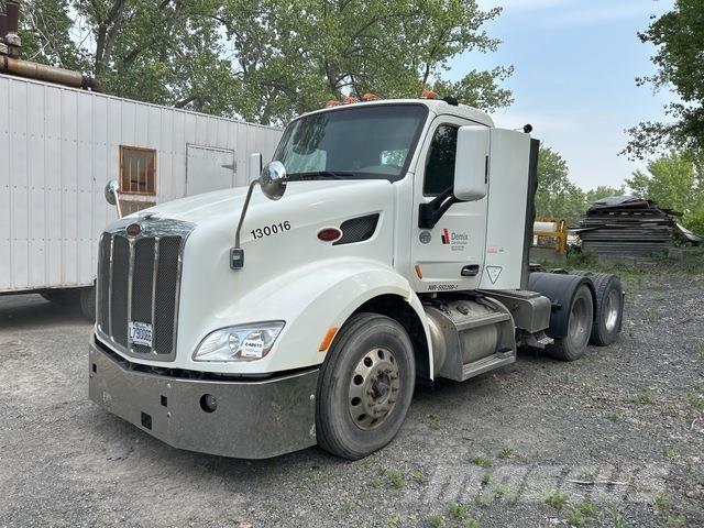 Peterbilt 579 Prime Movers