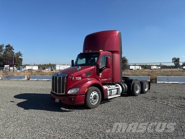 Peterbilt 579 Prime Movers