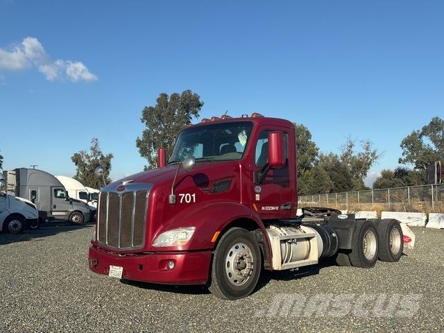 Peterbilt 579 Prime Movers
