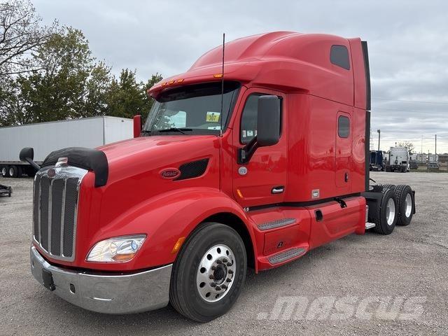 Peterbilt 579 Prime Movers