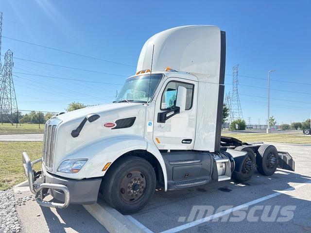 Peterbilt 579 Prime Movers