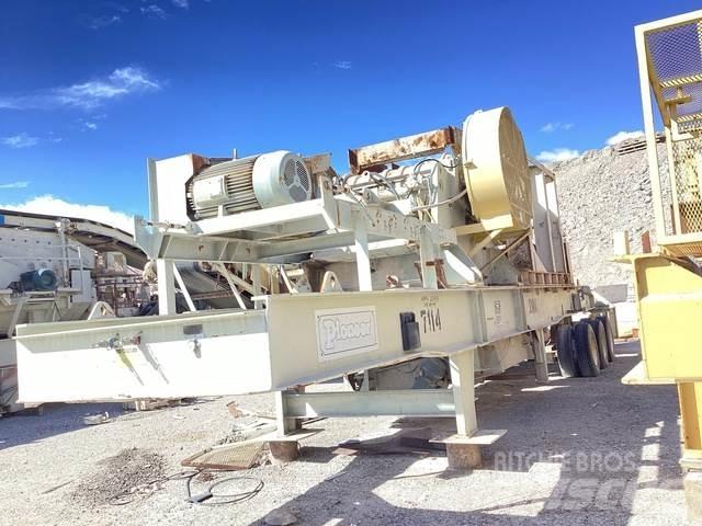 Pioneer 2854 Crushers
