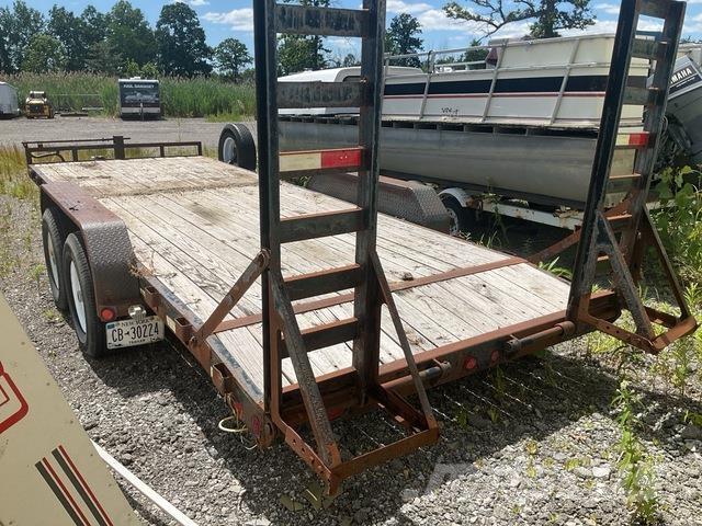 PJ Trailers Car carrier