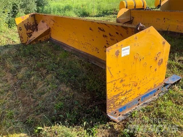  ProTech SP16L Snow blades and plows
