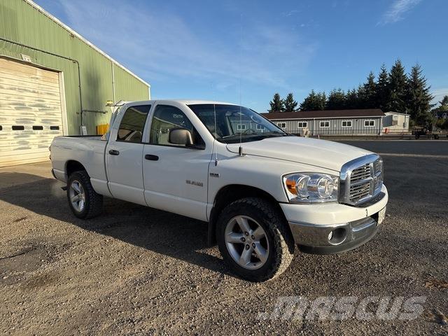 RAM 1500 Pick up/Dropside