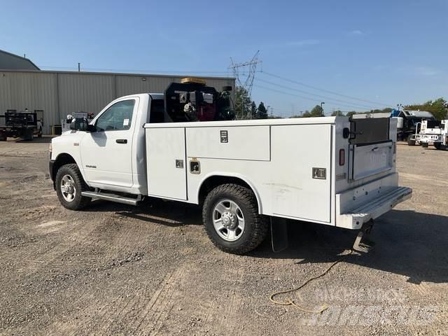 RAM 3500 Pick up/Dropside