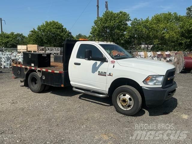 RAM 3500 Flatbed / Dropside trucks