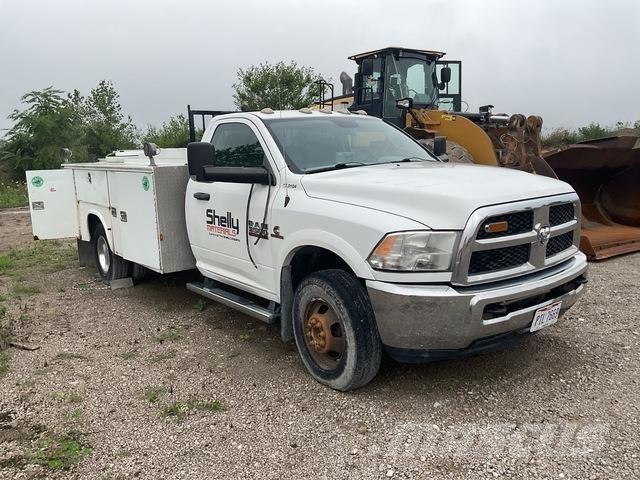RAM 3500 Pick up/Dropside