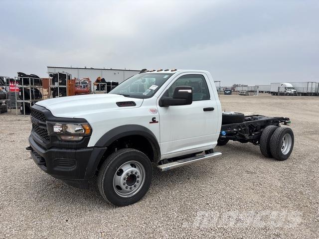 RAM 5500 Cabins and interior