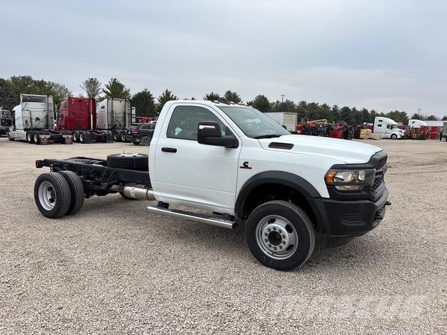 RAM 5500 Cabins and interior
