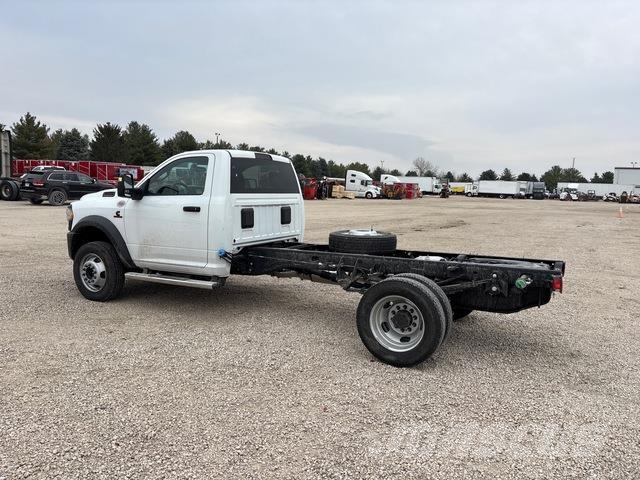 RAM 5500 Cabins and interior