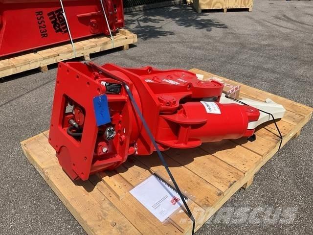 Rammer RCC16R Crushers