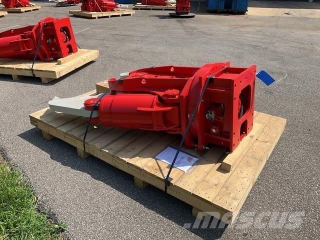 Rammer RCC21R Crushers