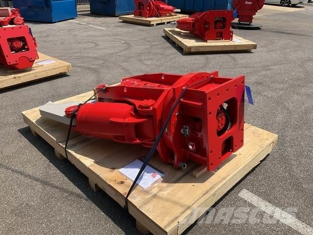 Rammer RCC21R Crushers