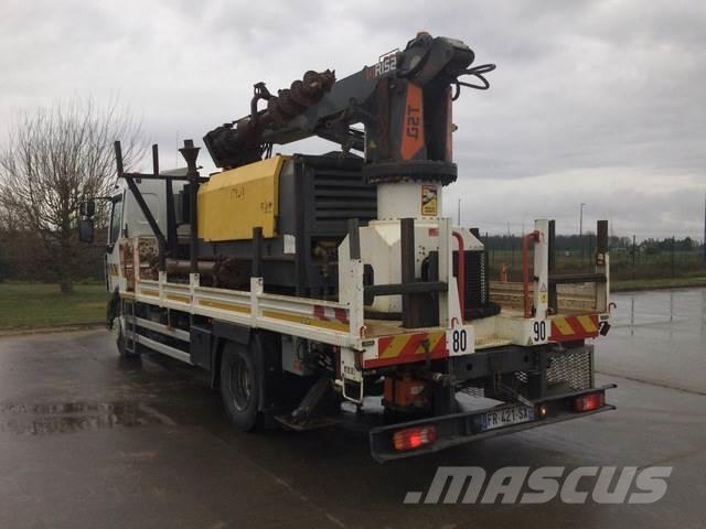 Renault D250 Truck mounted drill rig