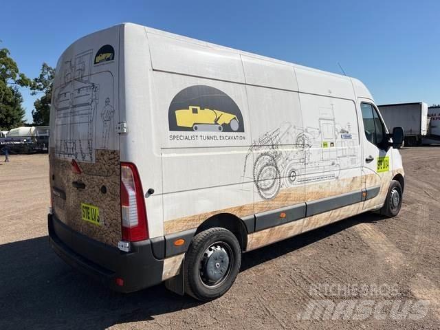 Renault Master Panel vans