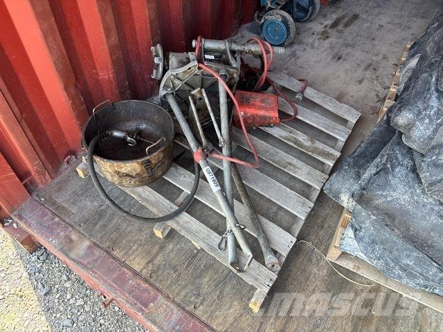  Ridgid 300-12 Pipeline equipment