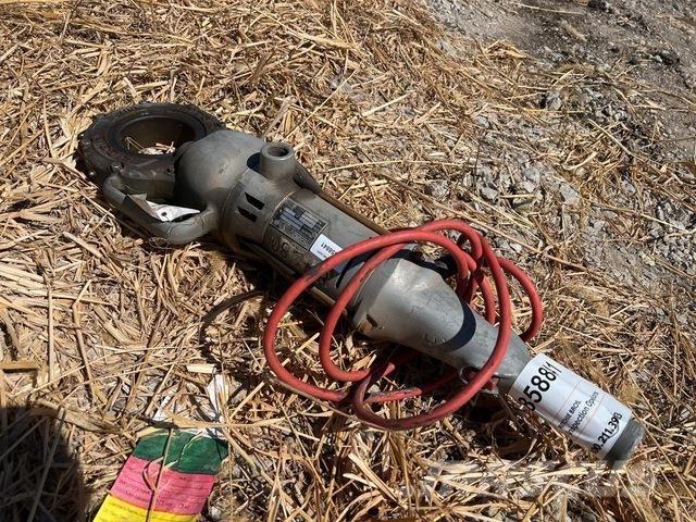  Ridgid 700-12 Pipeline equipment