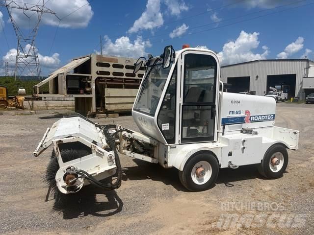 Roadtec FB-85 Indoor sweepers