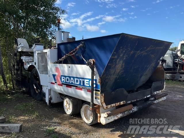 Roadtec RP-190 Asphalt pavers