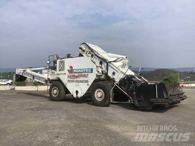 Roadtec SB2500 Material transport vehicles