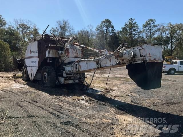 Roadtec SB2500 Material transport vehicles