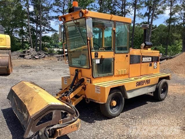 Rosco 4930 Indoor sweepers