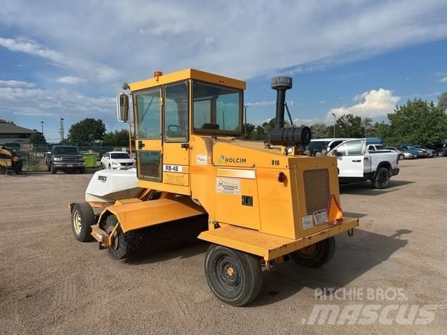 Rosco RB-48 Indoor sweepers