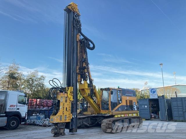 RTG RG14T Vibratory pile drivers