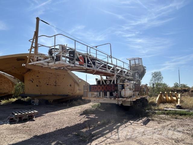 Sandvik DR460 Surface drill rigs