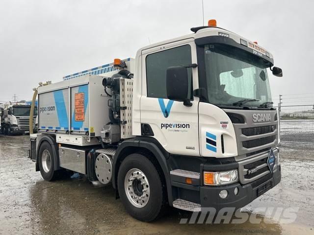 Scania P250 Crawler excavators