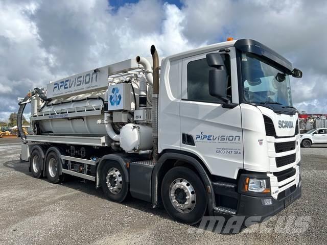 Scania R450 Crawler excavators