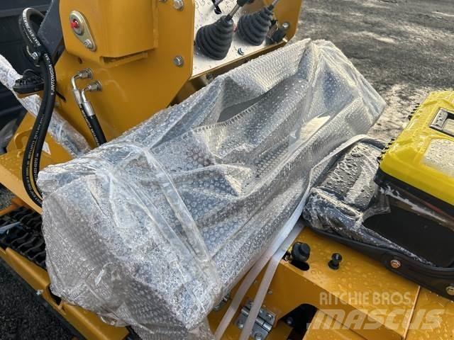  SDLOOL SL80C Skid steer loaders