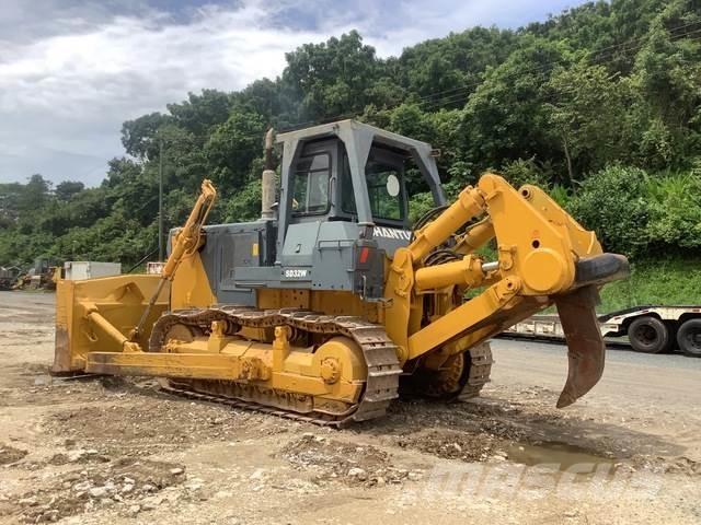 Shantui SD32W Crawler dozers