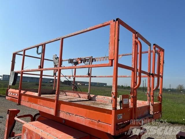 SkyJack  Scissor lifts